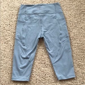 Zyia crop length athletic compression leggings